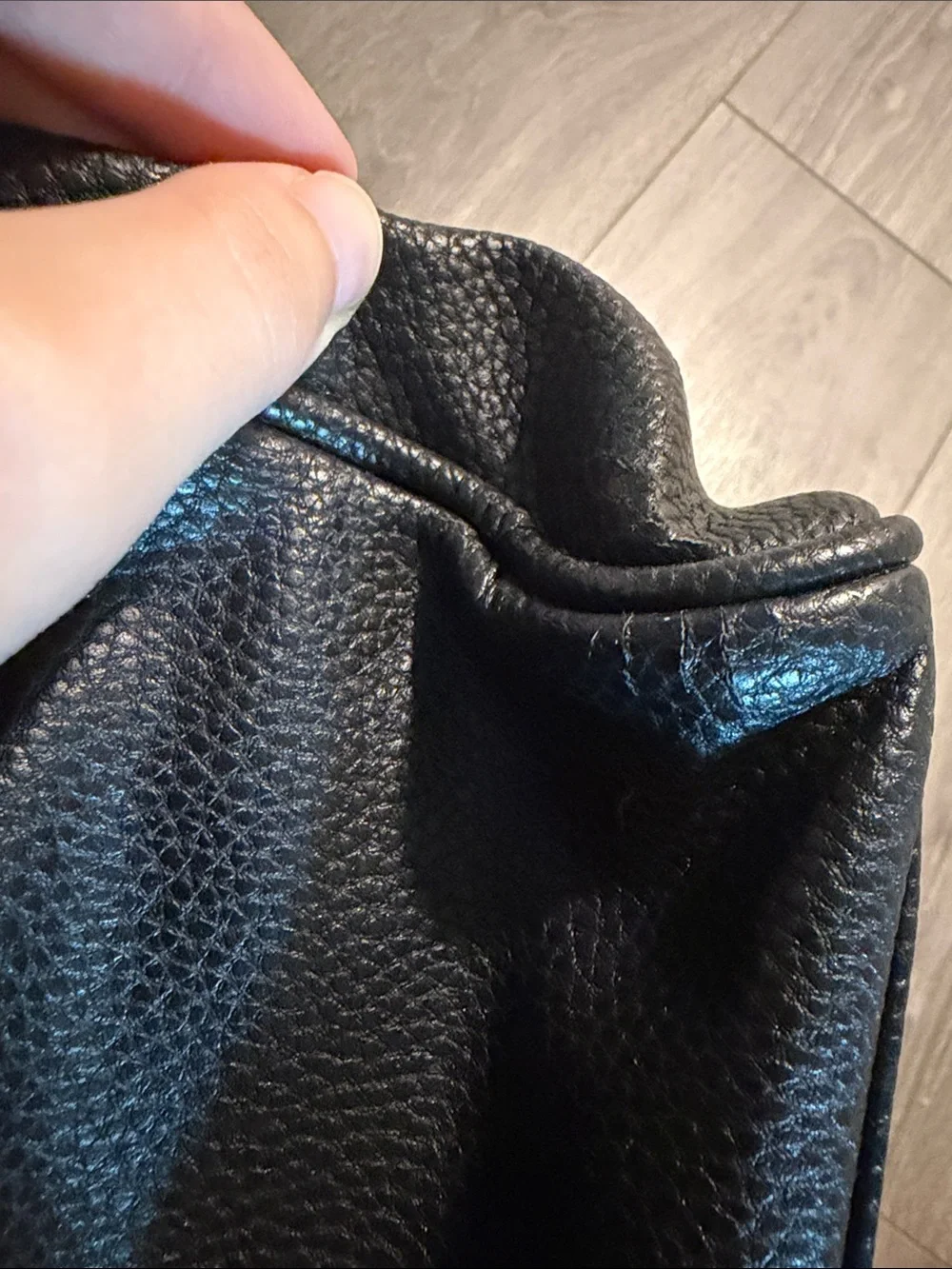 N/A carry black satchel
